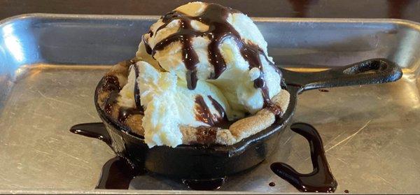 Skillet Cookie Sundae