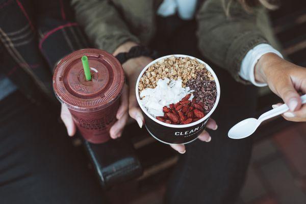 Our new Winter menu is here! Come try the new Elderberry bowl, Chocolate Cherry one Smoothie, Sweet and savory wrap, and Organic soups!