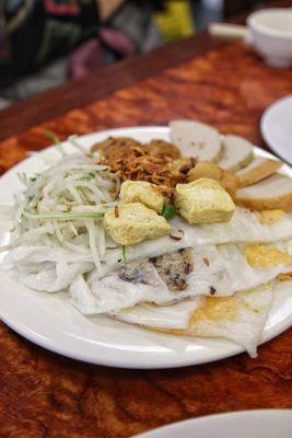 Banh cuon Đặc Biệt