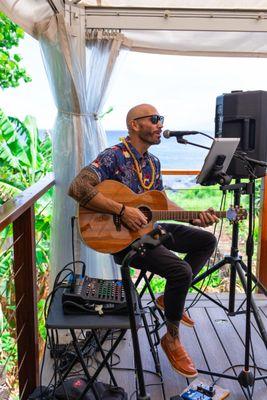 Akoni performing during our lunch reception at Merriman's