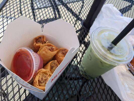 Vegetarian Egg Rolls & Green Apple Bubble Tea