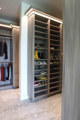 Custom closet design