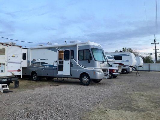 RV parking behind lodge has both 30A & 50A electrical hookups. Water is also available, but there is no septic disposal.