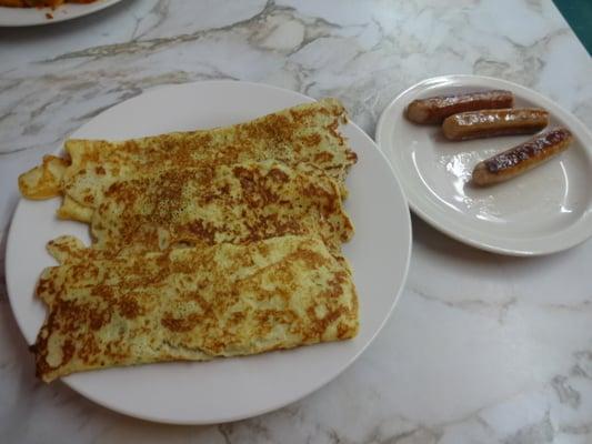 Crepes at Palma's Diner in Bristol, CT.