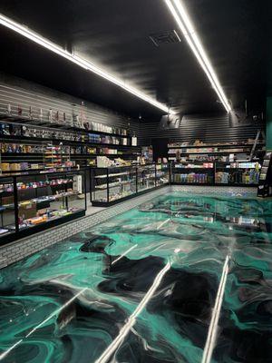 Bronco's Smoke Shop