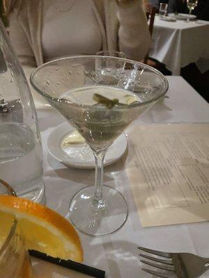 Vodka martini - shaken! Not stirred