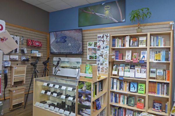 Binoculars from Nikon, Zeiss, Swarovski, Vortex, Opticron, and Vanguard, plus a wide selection of bird and nature books