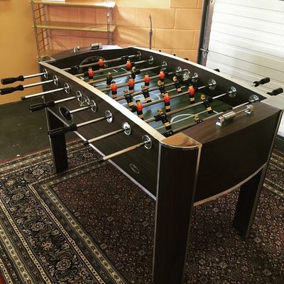 Foos ball