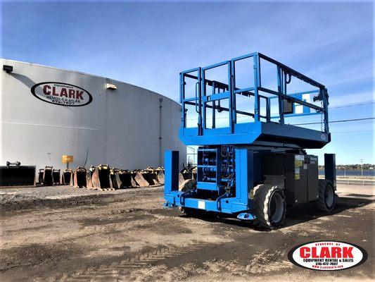 2016 Genie 3369 BE Scissor Lift #3880 - www.clarkrents.com