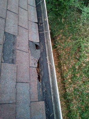 Roof repairs
We can repair just about any roof you are concerned about..
678-598-2991 
Small business with Small prices