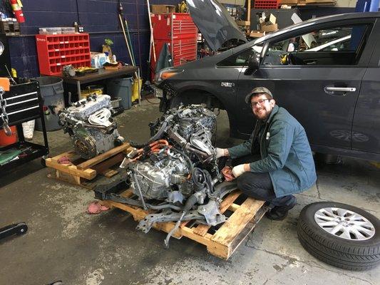 2014 Prius with a cracked cylinder head gets an engine transplant at 180k, thanks for the good work Paul!