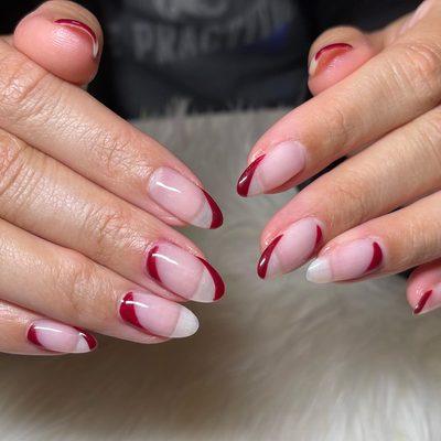 Red accent nail set