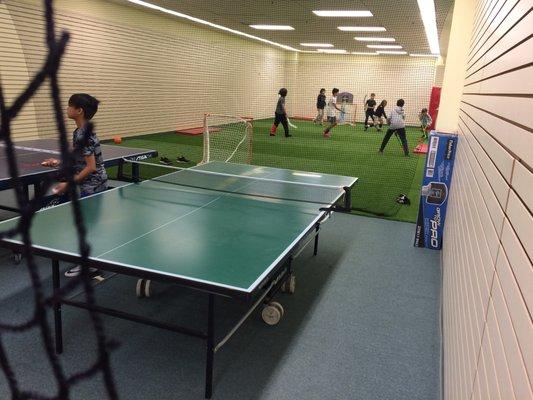 Ping pong & mini soccer field