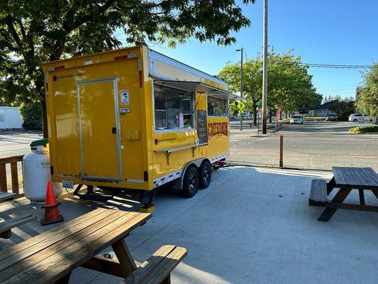 The Greektown food truck