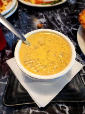 Cheeseburger soup