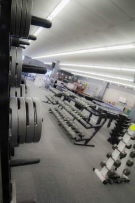 Free weights. So many free weights.