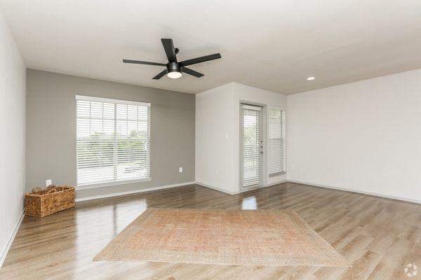 Three bedroom living room.