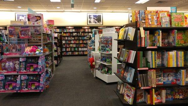 Books-A-Million in the Edison Mall, Fort Myers FL