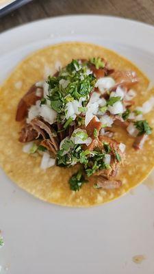 Carnitas taco