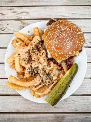 OHP Burger + hurricane fries (soooo food)