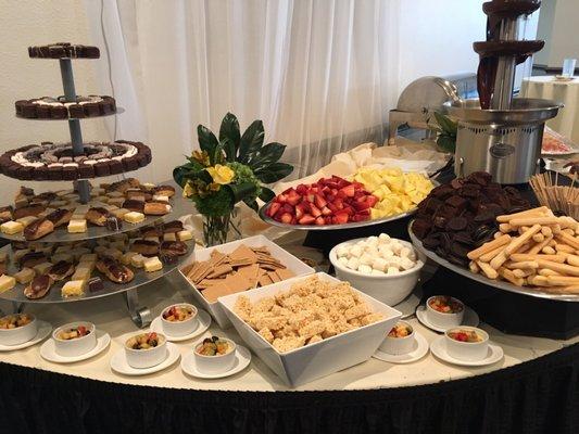 Event dessert table