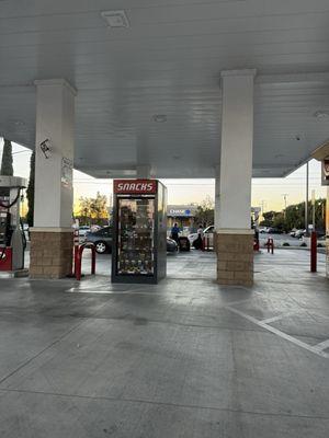 Ralphs Fuel Center