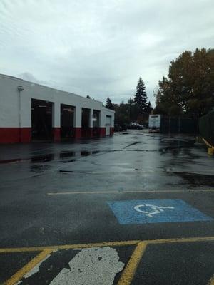 Les Schwab Tire Center