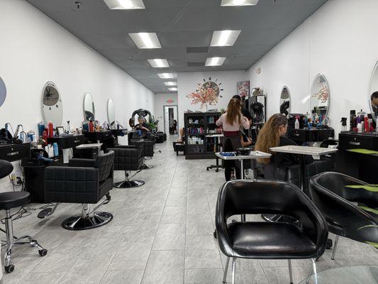 Salon