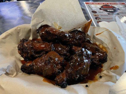 Wings with sweet bbq