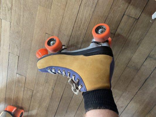 Skates