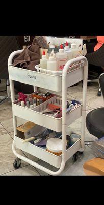 Pedicure cart. Unfortunately it was unsanitary.