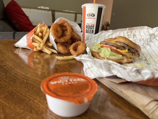 Papa Burger Fries Onion Rings