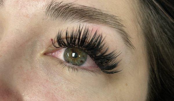 Volume doll eye