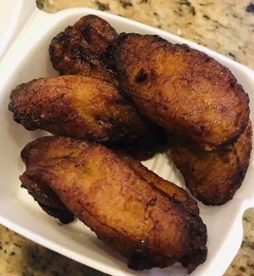 Maduros - fried sweet plantains are a side