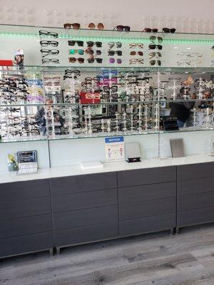 Wide selection of glasses and they listen to your needs and wants every time.