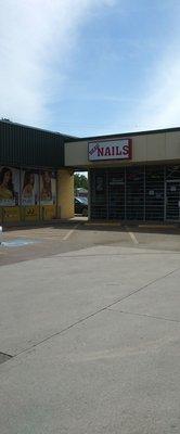 Beau Salon is located on Mansfield Hwy in a shopping strip,in the corner.