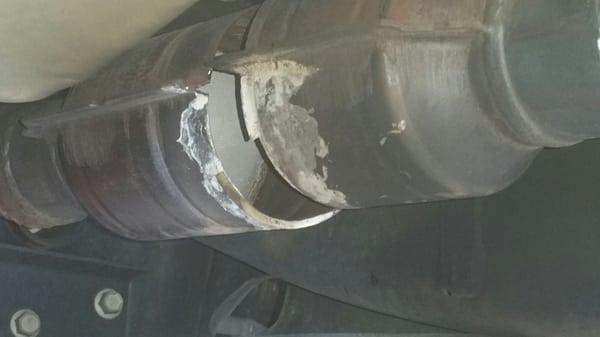 Old split catalytic converter - don't let this be your vehicle.  :-(