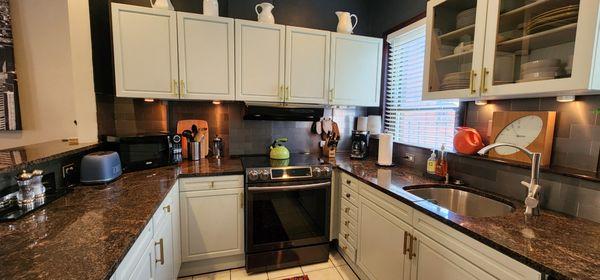 One of the kitchens available at the fort Hill inn,  Boston