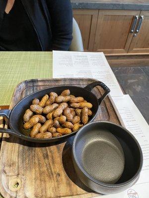 Boiled peanuts