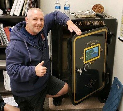 24 hr Old Glory Locksmith Phoenix AZ opened this vintage / antique Diebold fire safe by cracking the combination w zero damage manipulation