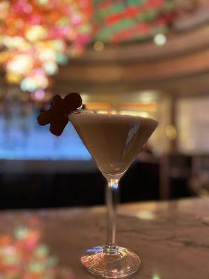 How cute is this gingerbread martini