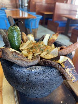 Molcajete a la cantina