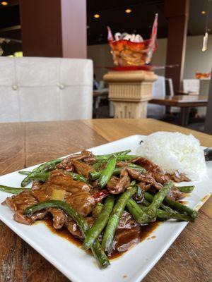 Beef with string beans (lunch special)