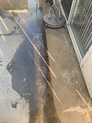 Get your concrete surfaces cleaned with hot water