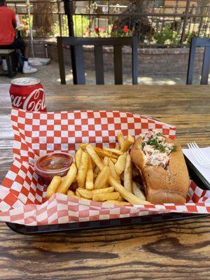 Lobster roll & Coke