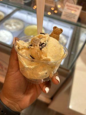 Chocolate chip cookie dough scoop