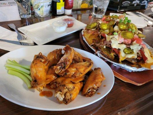 Wings and nachos were amazing