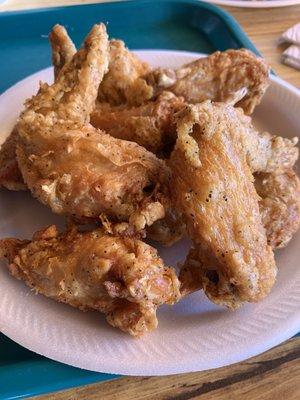 Chinese fried chicken wings, well seasoned, perfectly flaky and crispy.