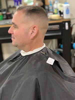 Skin fade with razor