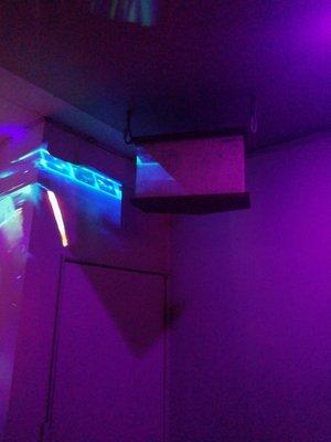 Bose 901 series ii speakers mounted to the ceiling!